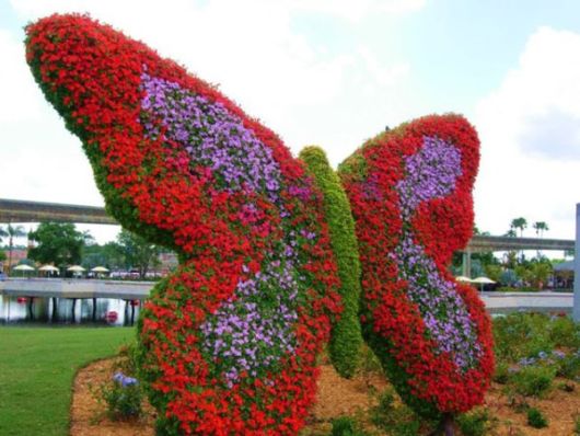 Walt Disney at Epcot Garden Festival